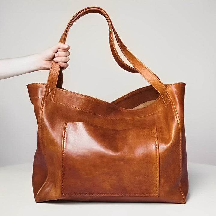 Ariyanna | Vintage leather bag