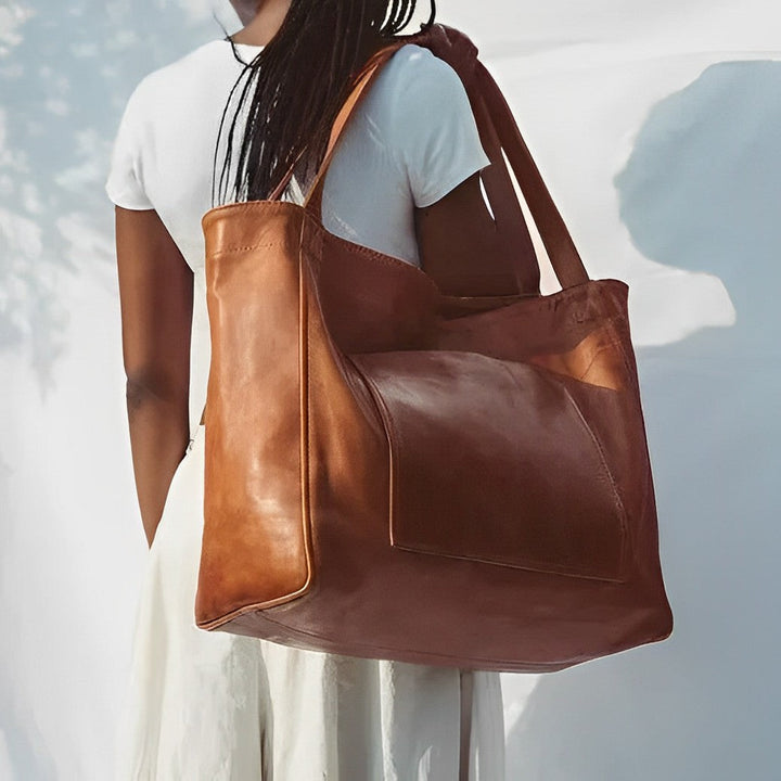 Ariyanna | Vintage leather bag