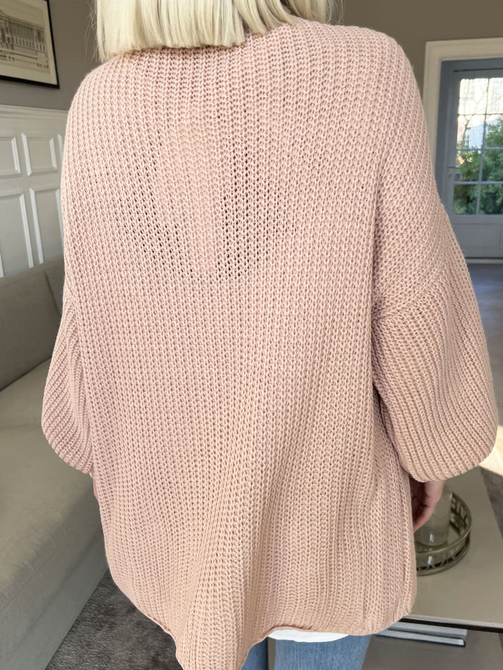 Zephyrielle | Kurzstrick-Cardigan mit Ballonärmeln