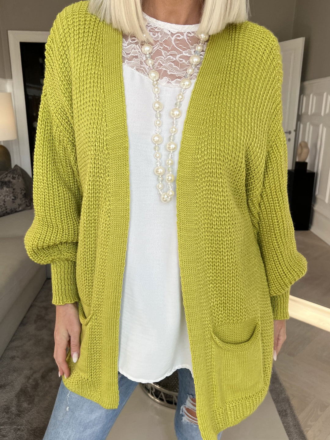 Zephyrielle | Kurzstrick-Cardigan mit Ballonärmeln