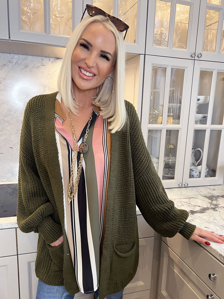 Zephyrielle | Kurzstrick-Cardigan mit Ballonärmeln