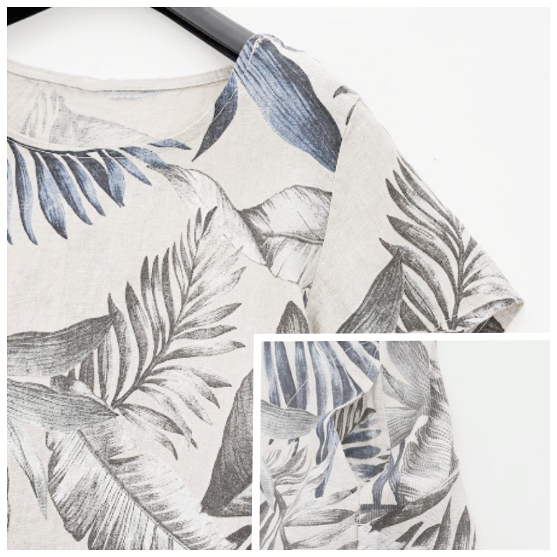 Kordula | Damen-Rundhals-Kleid mit botanischem Print